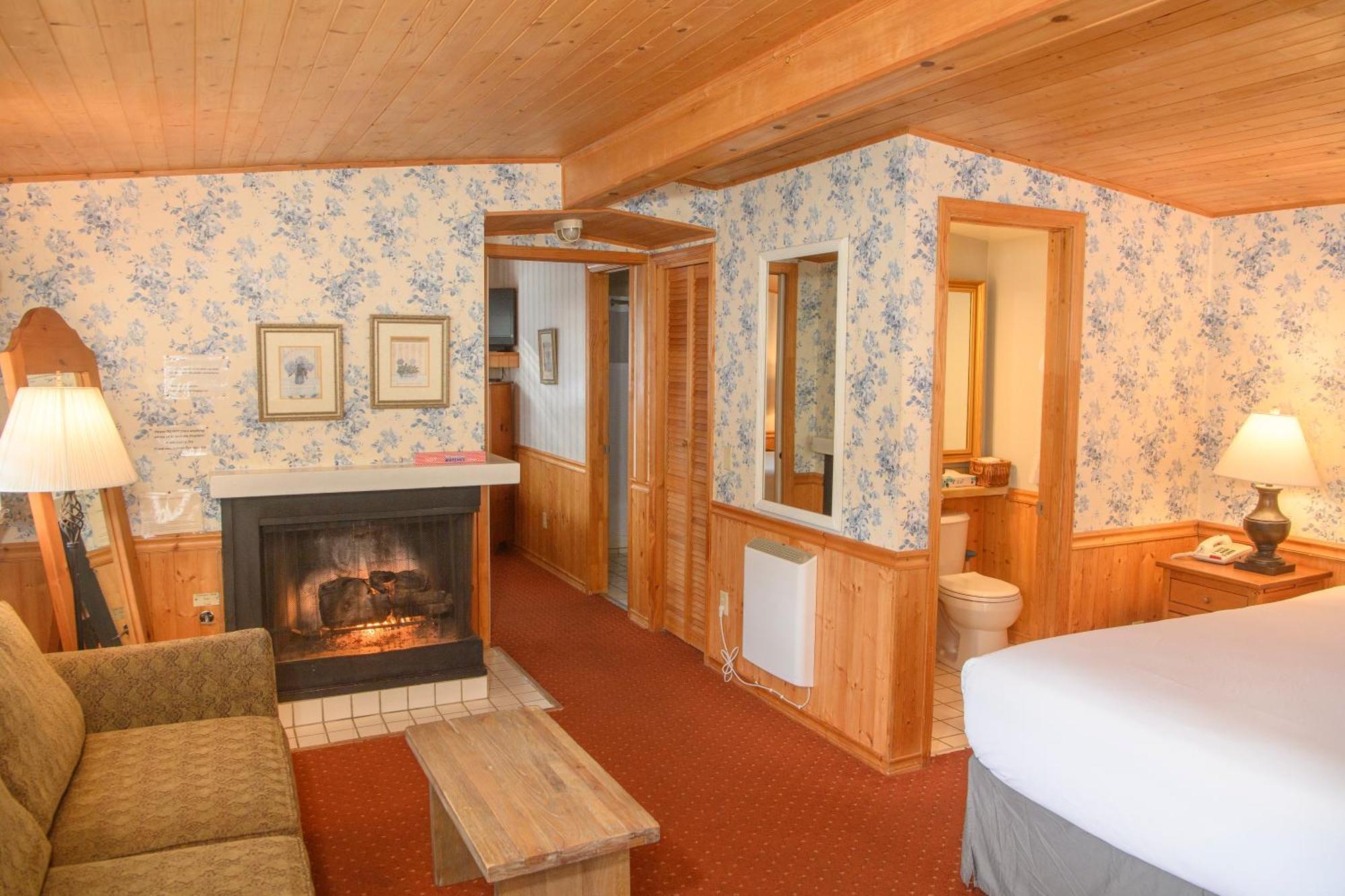 Carmel Fireplace Inn Extérieur photo