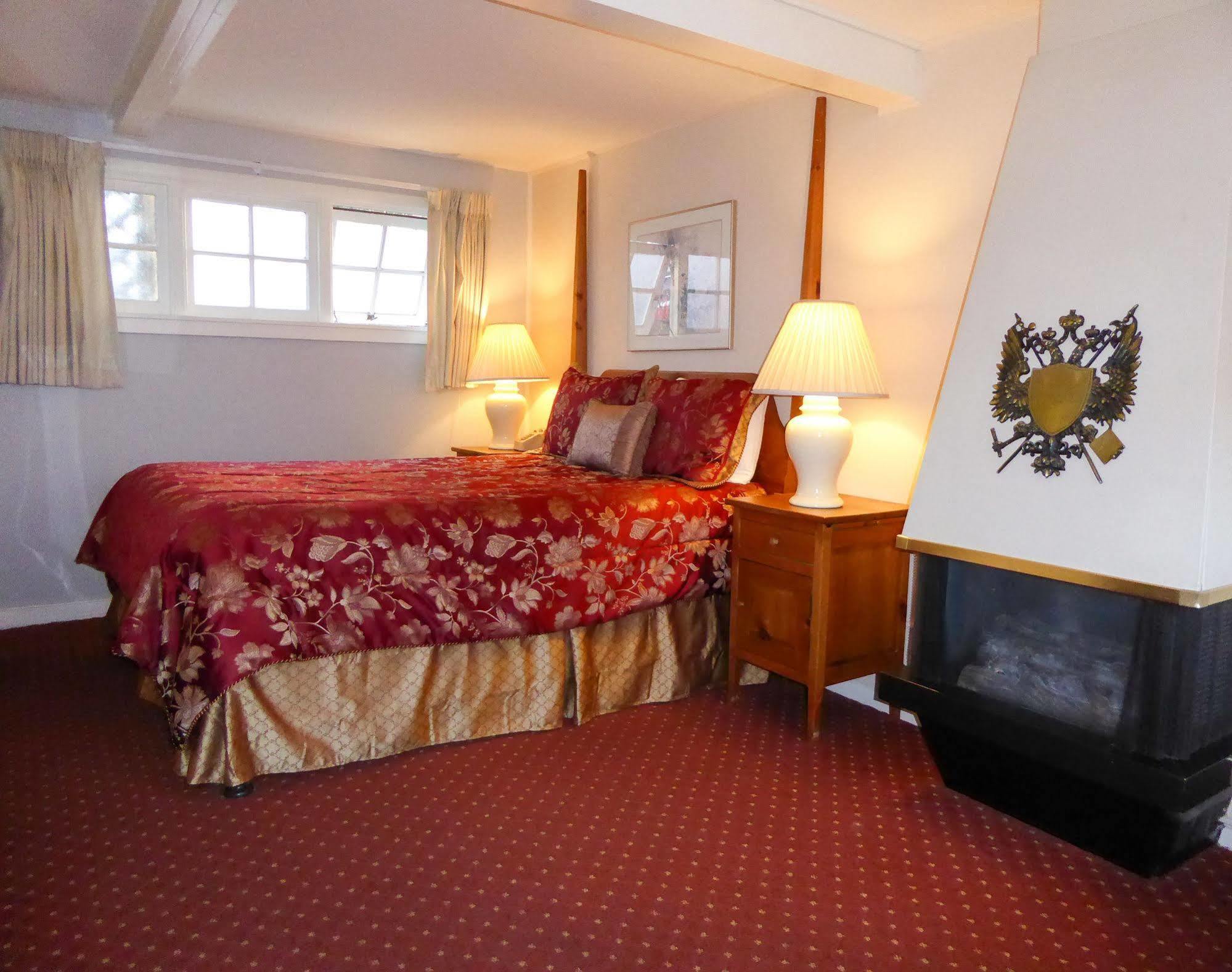 Carmel Fireplace Inn Extérieur photo